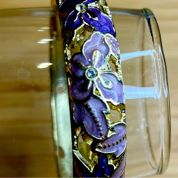 Floral bracelet, lilac/purple metal gold sturdy filigree - Picture 4 of 11